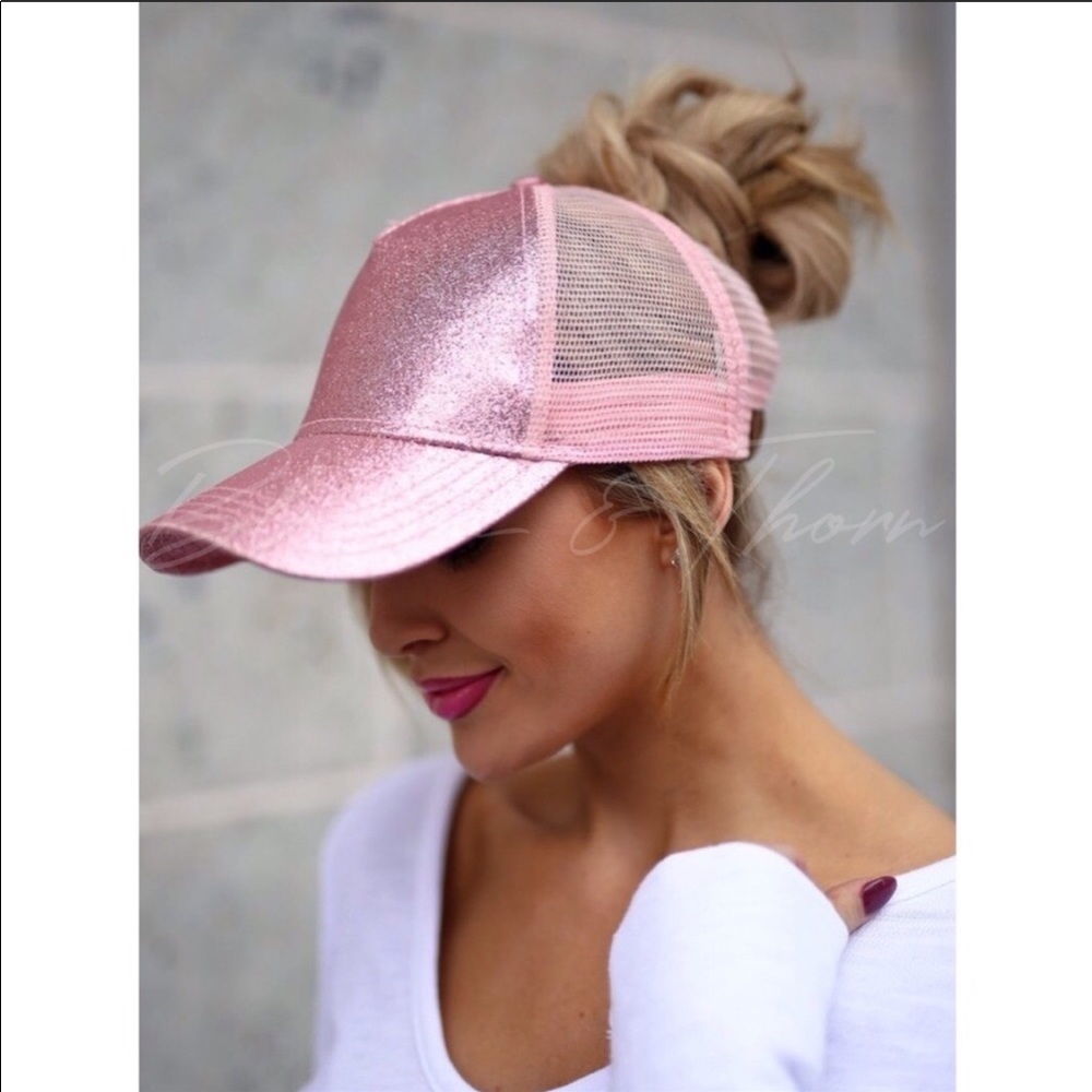 🎉HP🎉Messy Bun/Ponytail Ballcap